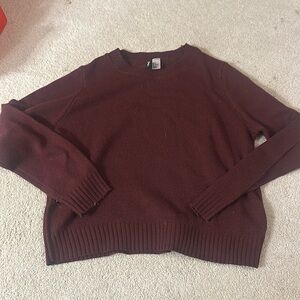 Maroon H&M sweater